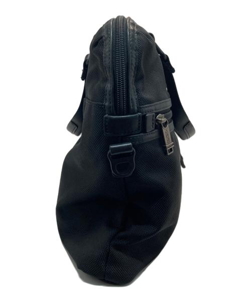 TUMI（トゥミ）TUMI (トゥミ) ナイロンセカンドバッグ ブラックの古着・服飾アイテム