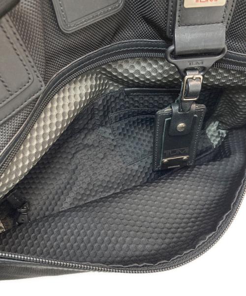 TUMI（トゥミ）TUMI (トゥミ) ナイロンセカンドバッグ ブラックの古着・服飾アイテム