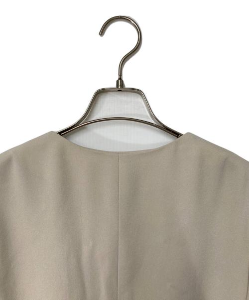 theory luxe（セオリーリュクス）theory luxe (セオリーリュクス) ノーカラージャケット ベージュ サイズ:40の古着・服飾アイテム