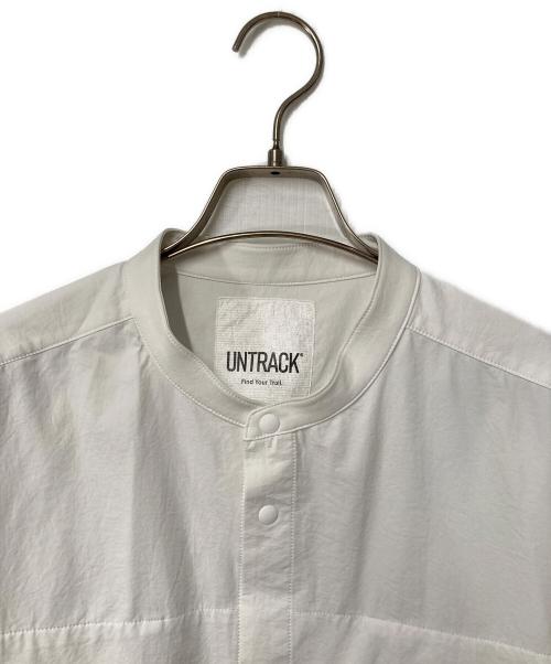 untrack（アントラック）untrack (アントラック) バンドカラーシャツ ホワイト サイズ:Lの古着・服飾アイテム