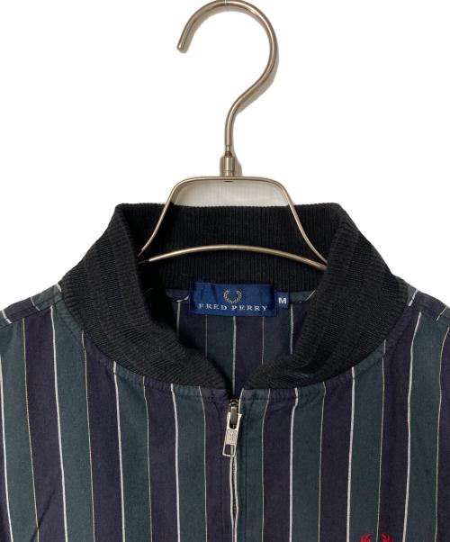 FRED PERRY（フレッドペリー）FRED PERRY (フレッドペリー) ストライプブルゾン グリーン×ネイビー サイズ:Mの古着・服飾アイテム