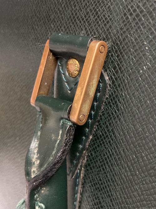 LOUIS VUITTON（ルイ ヴィトン）LOUIS VUITTON (ルイ ヴィトン) ポルトドキュマン ロザン タイガ バッグ グリーンの古着・服飾アイテム