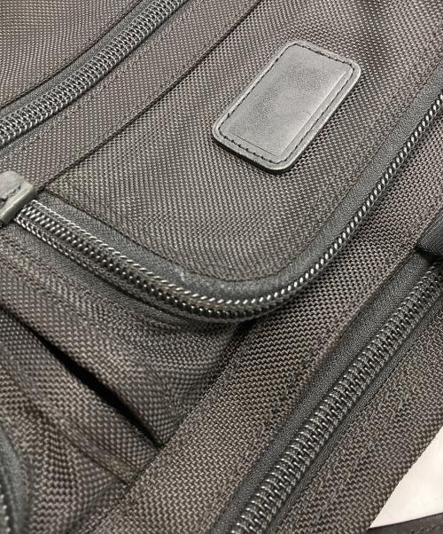 TUMI（トゥミ）TUMI (トゥミ) ラージ・エクスパンダブル・オーガナイザー・PC・ブリーフ ブラックの古着・服飾アイテム