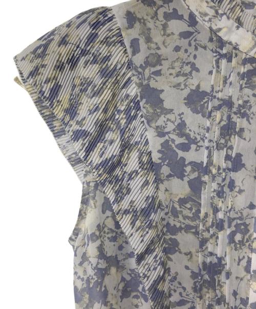 FRAY ID（フレイ アイディー）FRAY ID (フレイ アイディー) プリーツデザインシフォンプリントワンピ ブルー×アイボリーの古着・服飾アイテム