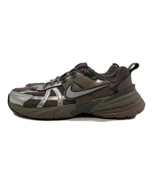NIKE（ナイキ）NIKE (ナイキ) V2K RUN ブラウン サイズ:27.5cmの古着・服飾アイテム