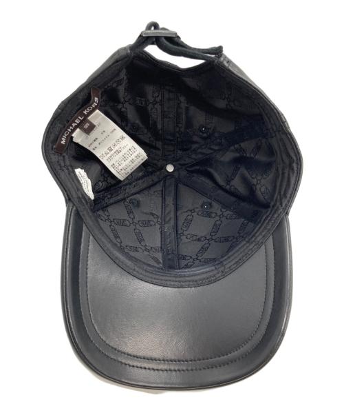 MICHAEL KORS（マイケルコース）MICHAEL KORS (マイケルコース) MKロゴレザーベースボールキャップ ブラックの古着・服飾アイテム