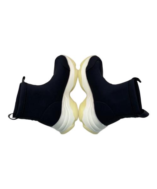 KENDALL+KYLIE （ケンダルアンドカイリー）KENDALL+KYLIE (ケンダルアンドカイリー) ブーツ ホワイト×ブラック サイズ:SIZE 38の古着・服飾アイテム