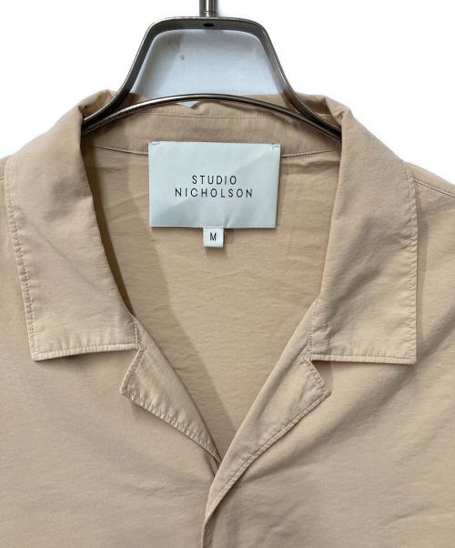 STUDIO NICHOLSON（スタジオ ニコルソン）STUDIO NICHOLSON (スタジオ ニコルソン) オープンカラーシャツ ベージュ サイズ:Mの古着・服飾アイテム