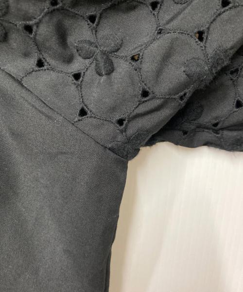 YORI（ヨリ）yori (ヨリ) mitsubaパフブラウス ブラック サイズ:Freeの古着・服飾アイテム