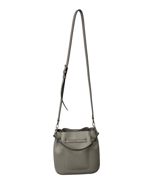 MICHAEL KORS（マイケルコース）MICHAEL KORS (マイケルコース) バケットクロスボディースモール グレーの古着・服飾アイテム