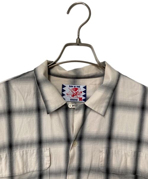 son of the cheese（（サノバチーズ））son of the cheese (（サノバチーズ）) チェックシャツ ベージュ×グレー サイズ:Mの古着・服飾アイテム