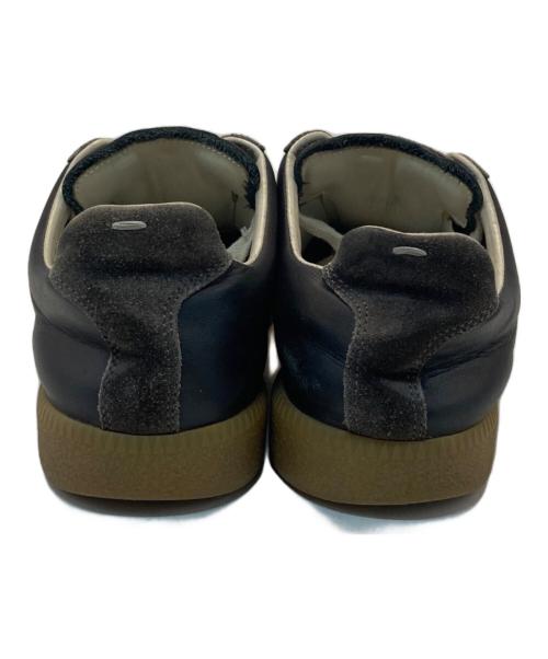 Maison Margiela（メゾンマルジェラ）Maison Margiela (メゾンマルジェラ) REPLICA ジャーマントレーナー ブラウン×ブラック サイズ:39の古着・服飾アイテム