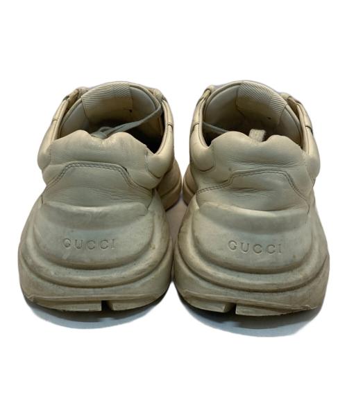 GUCCI（グッチ）GUCCI (グッチ) RHYTON ローカットスニーカー ベージュ サイズ:37の古着・服飾アイテム