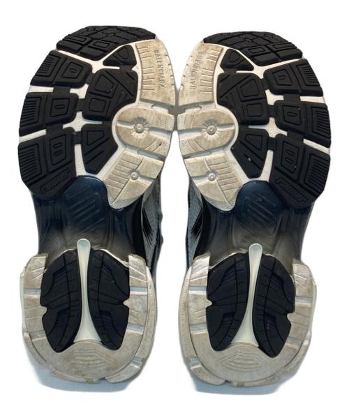 BALENCIAGA（バレンシアガ）BALENCIAGA (バレンシアガ) Runner スニーカー ホワイト×ブラック サイズ:EUR39/UK5/USA6/JP26の古着・服飾アイテム
