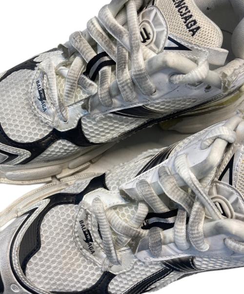 BALENCIAGA（バレンシアガ）BALENCIAGA (バレンシアガ) Runner スニーカー ホワイト×ブラック サイズ:EUR39/UK5/USA6/JP26の古着・服飾アイテム