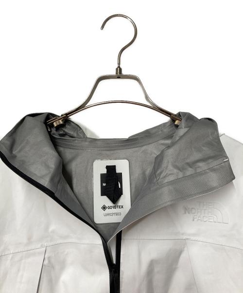 THE NORTH FACE（ザ ノース フェイス）THE NORTH FACE (ザ ノース フェイス) UNDYED GTX JACKET ホワイト サイズ:Sの古着・服飾アイテム