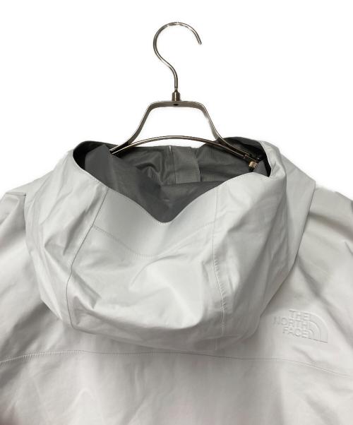 THE NORTH FACE（ザ ノース フェイス）THE NORTH FACE (ザ ノース フェイス) UNDYED GTX JACKET ホワイト サイズ:Sの古着・服飾アイテム