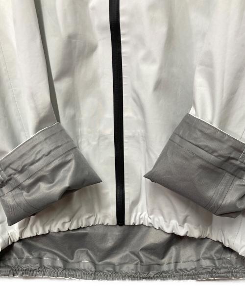 THE NORTH FACE（ザ ノース フェイス）THE NORTH FACE (ザ ノース フェイス) UNDYED GTX JACKET ホワイト サイズ:Sの古着・服飾アイテム