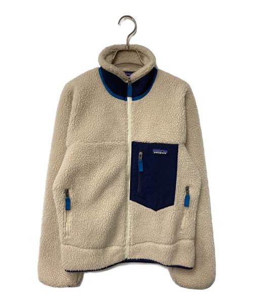Patagonia（パタゴニア）Patagonia (パタゴニア) CLASSIC RETRO-X JACKET ホワイト×ブルー サイズ:XSの古着・服飾アイテム