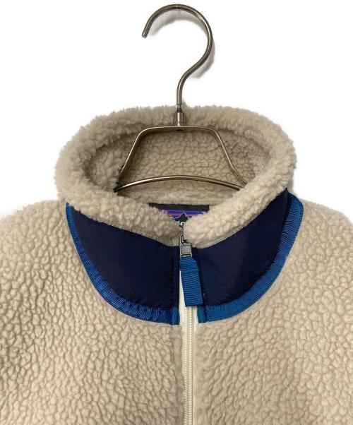 Patagonia（パタゴニア）Patagonia (パタゴニア) CLASSIC RETRO-X JACKET ホワイト×ブルー サイズ:XSの古着・服飾アイテム