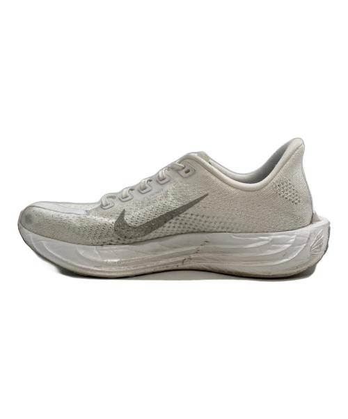 NIKE（ナイキ）NIKE (ナイキ) Pegasus Plus 'White Wolf Grey Pure Platinum' ホワイト サイズ:UK6/EUR40/CM25/BR38/CN250の古着・服飾アイテム