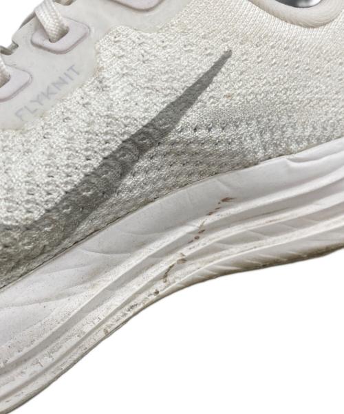 NIKE（ナイキ）NIKE (ナイキ) Pegasus Plus 'White Wolf Grey Pure Platinum' ホワイト サイズ:UK6/EUR40/CM25/BR38/CN250の古着・服飾アイテム
