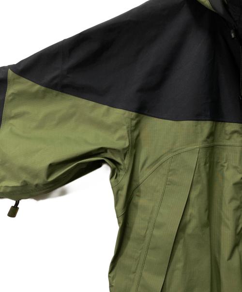 L.L.Bean（エルエルビーン）L.L.Bean (エルエルビーン) ナイロンジャケット ブラック×グリーン サイズ:Lの古着・服飾アイテム