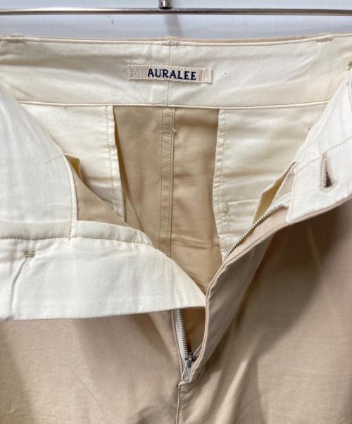 AURALEE（オーラリー）AURALEE (オーラリー) WASHED FINX LIGHT CHINO WIDE PANTS ベージュ サイズ:3の古着・服飾アイテム