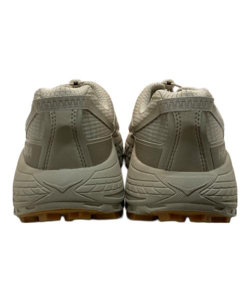 HOKA（ホカ）HOKA (ホカ) MAFATE THREE2 GRID JP ベージュ サイズ:USW11/USM10/UK9.5/EU44/JPN28の古着・服飾アイテム