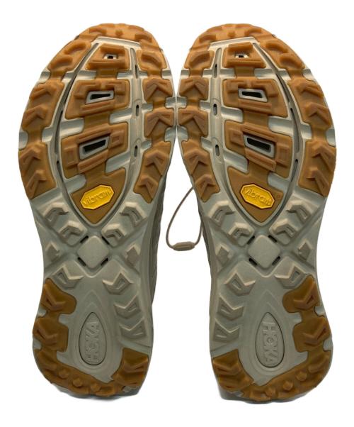 HOKA（ホカ）HOKA (ホカ) MAFATE THREE2 GRID JP ベージュ サイズ:USW11/USM10/UK9.5/EU44/JPN28の古着・服飾アイテム