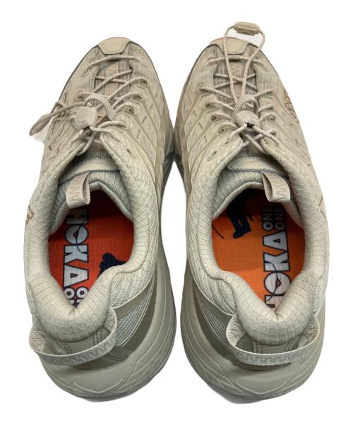 HOKA（ホカ）HOKA (ホカ) MAFATE THREE2 GRID JP ベージュ サイズ:USW11/USM10/UK9.5/EU44/JPN28の古着・服飾アイテム