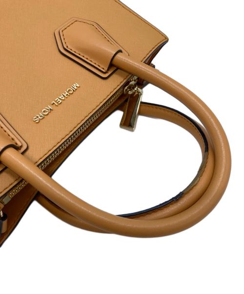MICHAEL KORS（マイケルコース）MICHAEL KORS (マイケルコース) MERCERミディアム メッセンジャー オレンジの古着・服飾アイテム