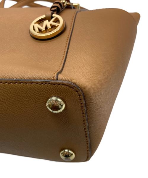 MICHAEL KORS（マイケルコース）MICHAEL KORS (マイケルコース) トートバッグ ベージュの古着・服飾アイテム