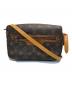 LOUIS VUITTON（ルイ ヴィトン）の古着「サンジェルマン ショルダーバッグ」｜ブラウン