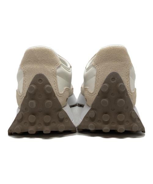 NEW BALANCE（ニューバランス）NEW BALANCE (ニューバランス) ローカットスニーカー ベージュ サイズ:US7 / JPN24の古着・服飾アイテム