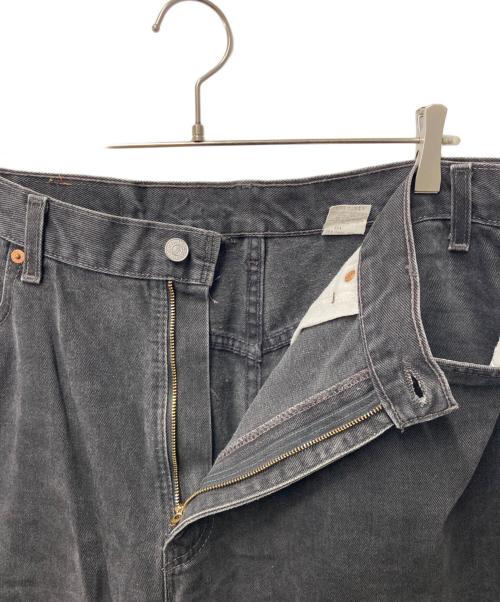 LEVI'S（リーバイス）LEVI'S (リーバイス) デニムパンツ グレー サイズ:40の古着・服飾アイテム