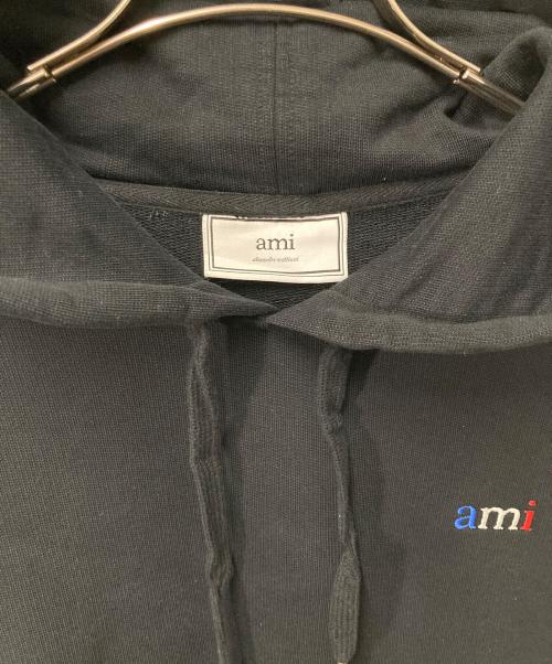 AMI PARIS（アミ パリス）AMI PARIS (アミ パリス) プルオーバーパーカー ブラック サイズ:Sの古着・服飾アイテム