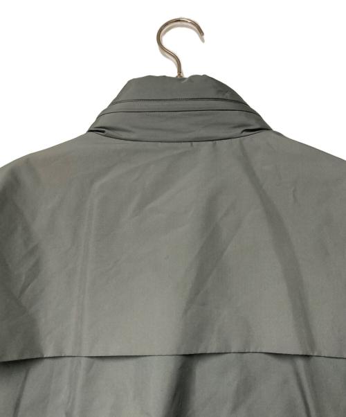ISSEY MIYAKE MEN（イッセイミヤケメン）ISSEY MIYAKE MEN (イッセイミヤケメン) コート グレー サイズ:2の古着・服飾アイテム