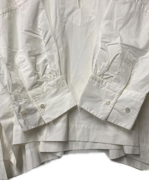 YLEVE（イレーヴ）YLEVE (イレーヴ) BOURRIENNE (ブリエンヌ) コットンタイプライター ポンチョ シャツ ホワイト サイズ:1の古着・服飾アイテム