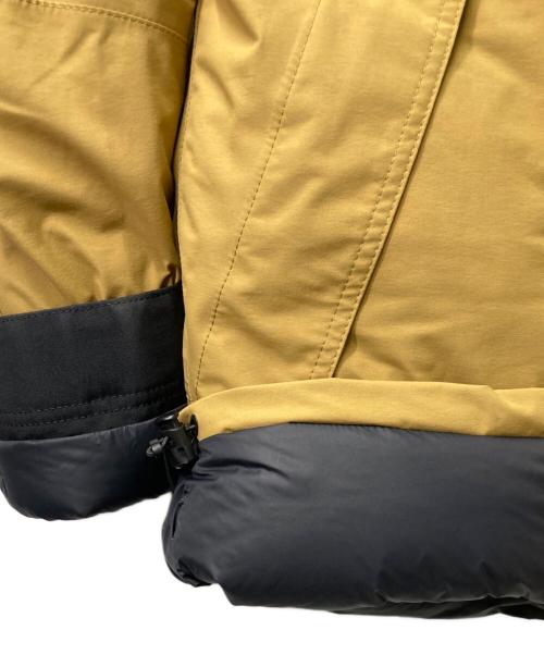 THE NORTH FACE（ザ ノース フェイス）THE NORTH FACE (ザ ノース フェイス) マウンテンダウンジャケット ブラウン×ブラック サイズ:Mの古着・服飾アイテム