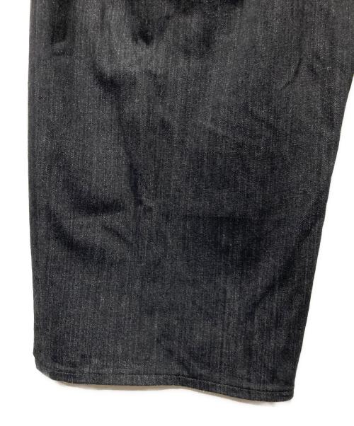 LEVI'S（リーバイス）LEVI'S (リーバイス) ワイドプリーツ CROP ジーンズ ブラック サイズ:34/28の古着・服飾アイテム