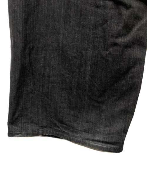 LEVI'S（リーバイス）LEVI'S (リーバイス) ワイドプリーツ CROP ジーンズ ブラック サイズ:34/28の古着・服飾アイテム