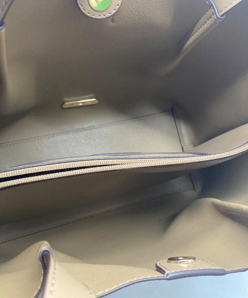 MICHAEL KORS（マイケルコース）MICHAEL KORS (マイケルコース) EMILIAラージ トートバッグ ベージュの古着・服飾アイテム