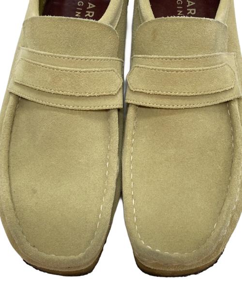 CLARKS（クラークス）CLARKS (クラークス) ワラビーローファー ベージュ サイズ:USM9 / UK8の古着・服飾アイテム