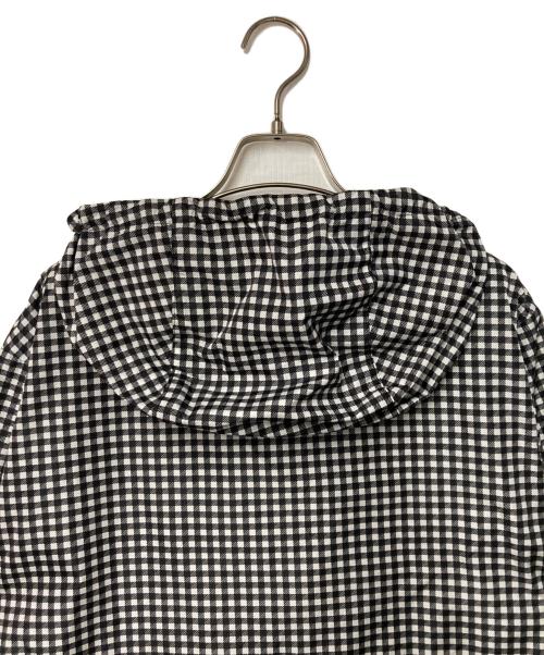 PRADA（プラダ）PRADA (プラダ) ギンガムチェック柄フリルブルゾン ホワイト×ブラック サイズ:36の古着・服飾アイテム
