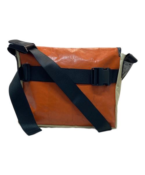 FREITAG（フライターグ）FREITAG (フライターグ) メッセンジャーバッグ ホワイト×オレンジの古着・服飾アイテム