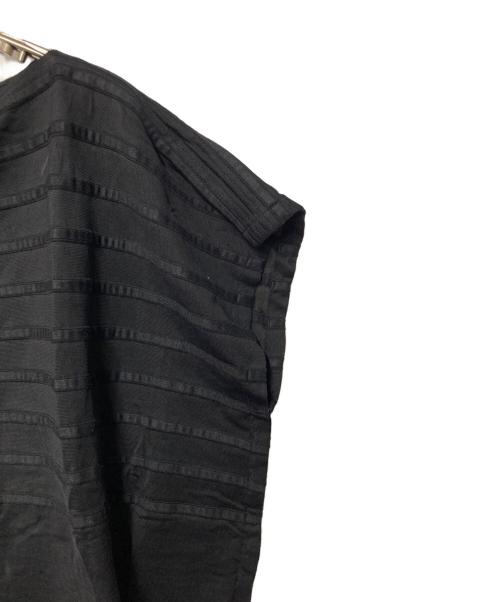 me ISSEY MIYAKE（ミーイッセイ ミヤケ）me ISSEY MIYAKE (ミーイッセイ ミヤケ) ボーダーカットソー ブラック サイズ:Freeの古着・服飾アイテム