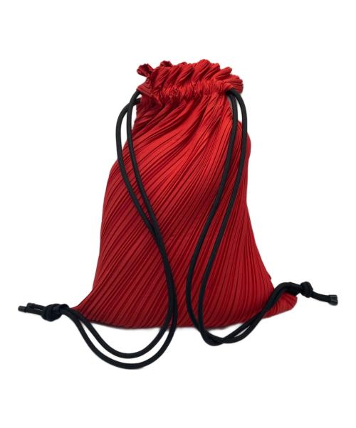 PLEATS PLEASE（プリーツプリーズ）PLEATS PLEASE (プリーツプリーズ) Pleated Drawstring Backpack レッドの古着・服飾アイテム