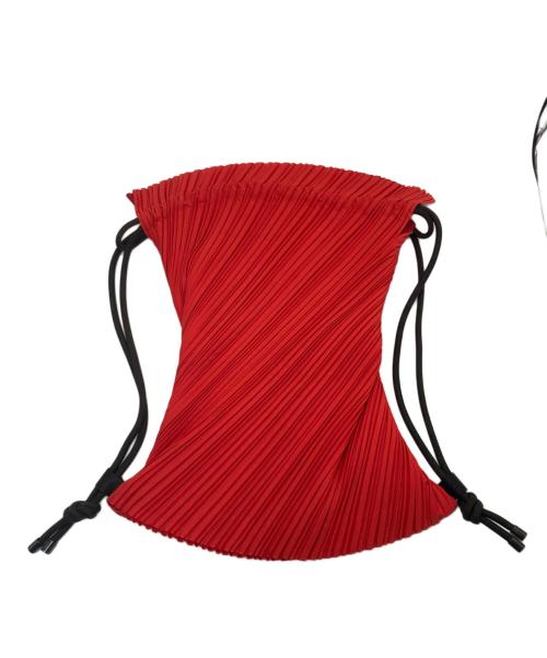 PLEATS PLEASE（プリーツプリーズ）PLEATS PLEASE (プリーツプリーズ) Pleated Drawstring Backpack レッドの古着・服飾アイテム