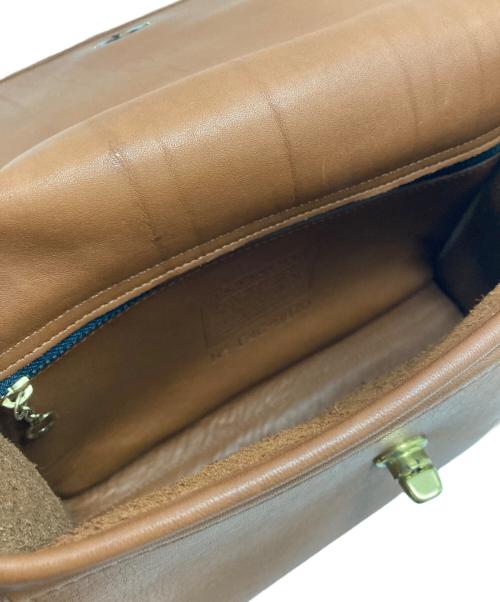 COACH（コーチ）COACH (コーチ) ターンロックショルダーバッグ ブラウンの古着・服飾アイテム